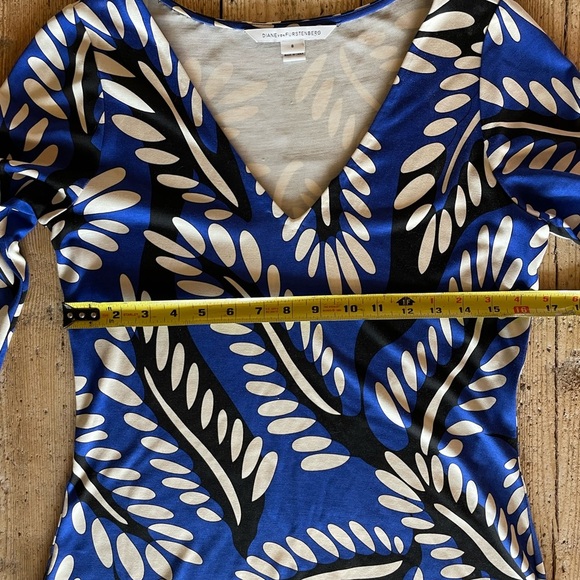 Diane Von Furstenburg DVF Blue Kaden Rivera Buds Leaf Silk Dress Size 8 - Picture 9 of 14